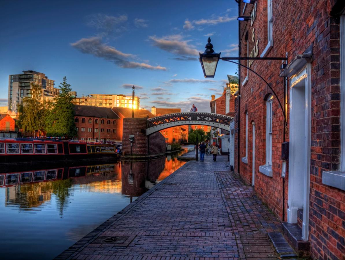 Studio Apartment - City Centre - Broad Street - Brindley Place - Wifi - Netflix - Smart Tv Birmingham Esterno foto
