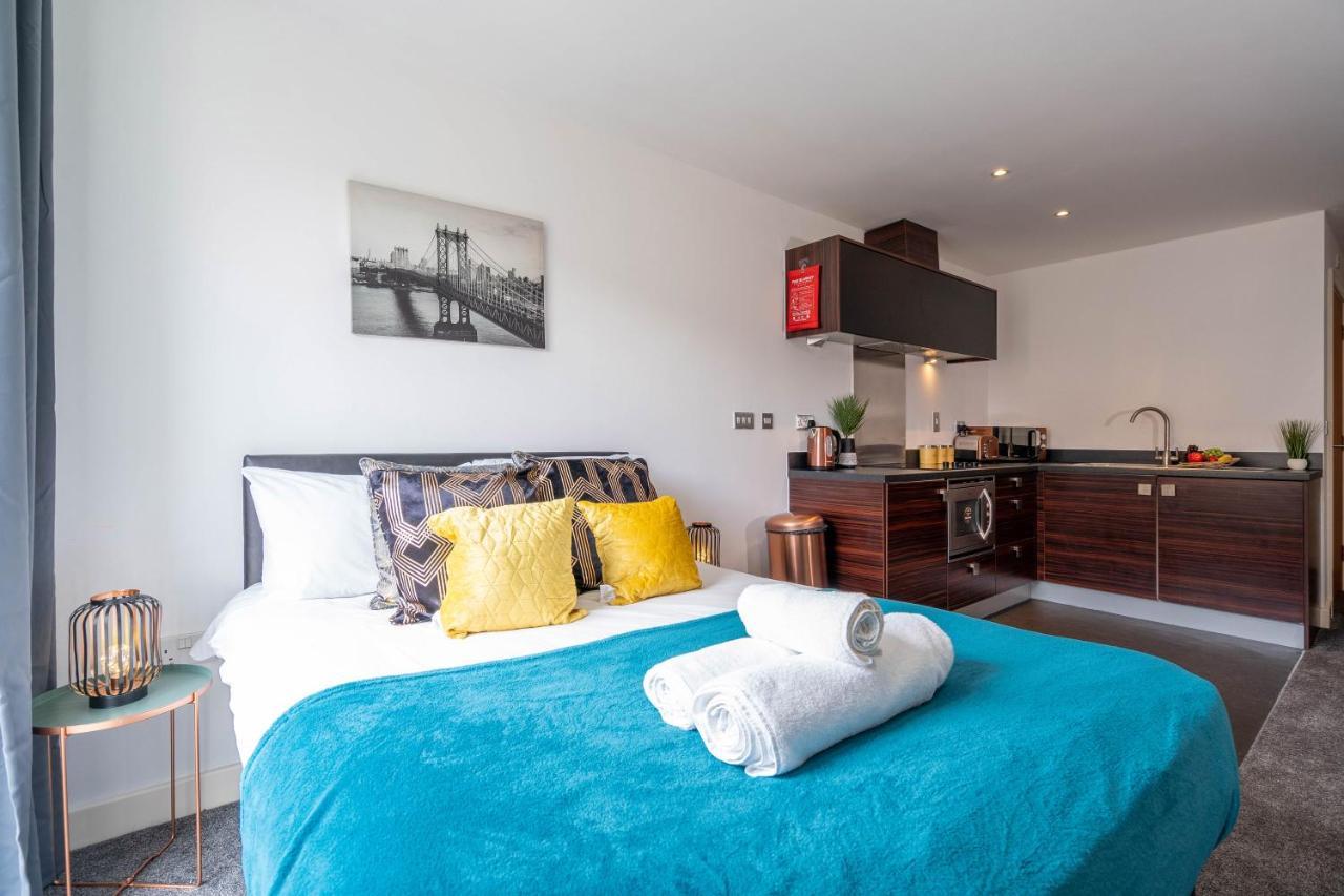 Studio Apartment - City Centre - Broad Street - Brindley Place - Wifi - Netflix - Smart Tv Birmingham Esterno foto